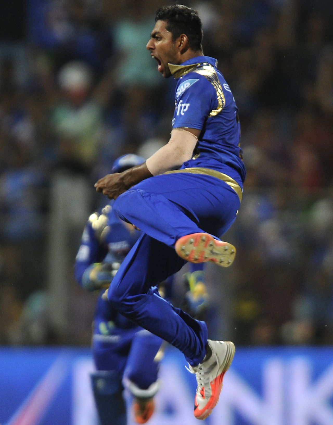 J Suchith roars after dismissing JP Duminy, Mumbai Indians v Delhi Daredevils, IPL 2015, Mumbai, May 5, 2015