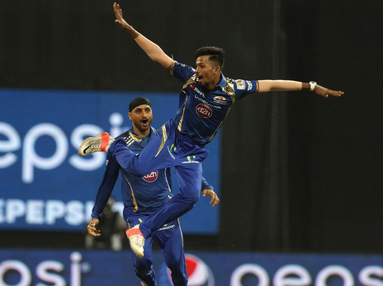 Zero gravity: Hardik Pandya is in the stratosphere after picking up his first IPL wicket, Mumbai Indians v Delhi Daredevils, IPL 2015, Mumbai, May 5, 2015