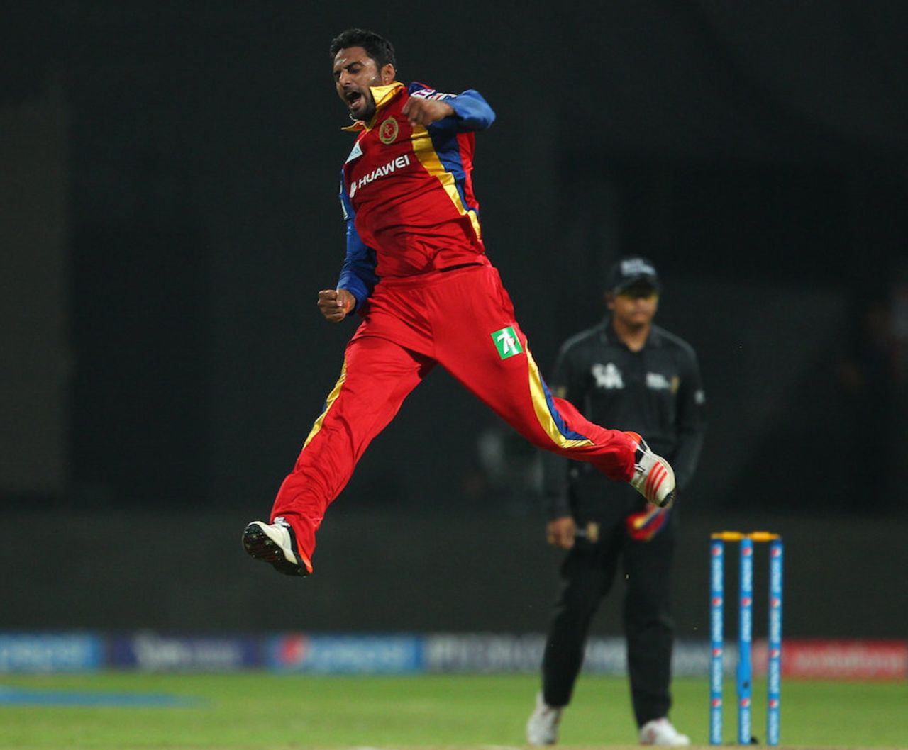 S Aravind was flying after running through Kings XI Punjab's top order, Royal Challengers Bangalore v Kings XI Punjab, IPL 2015, Bangalore, May 6, 2015