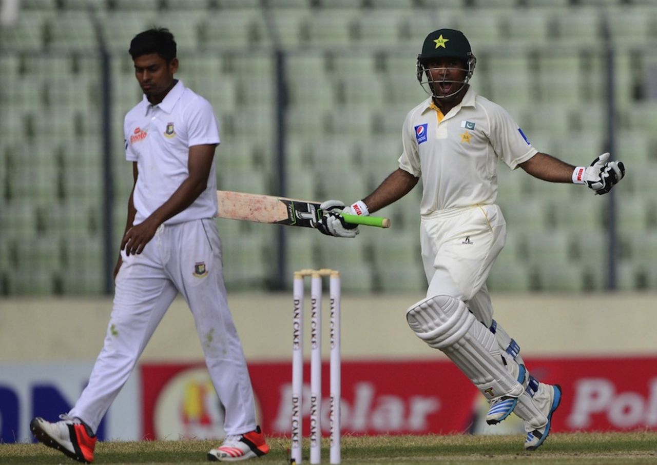 Asad Shafiq celebrates his hundred, Bangladesh v Pakistan, 2nd Test, Mirpur, 2nd day, May 7, 2015