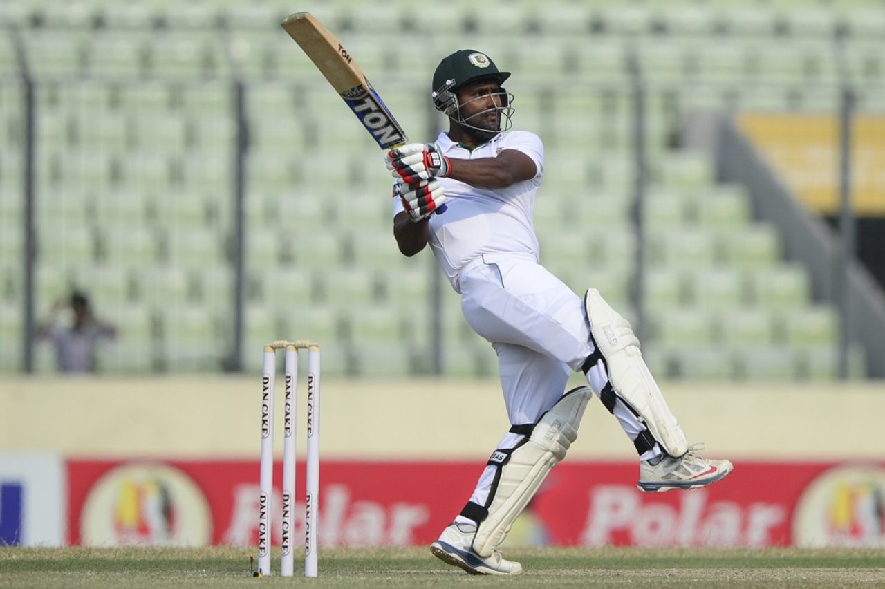 Imrul Kayes unleashes a pull, Bangladesh v Pakistan, 2nd Test, Mirpur, 2nd day, May 7, 2015