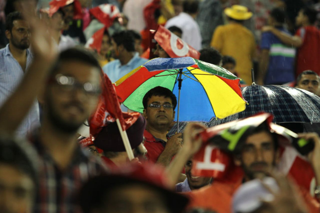 Fans stayed on braving the rain, Kings XI Punjab v Royal Challengers Bangalore, IPL 2015, Mohali, May 13, 2015