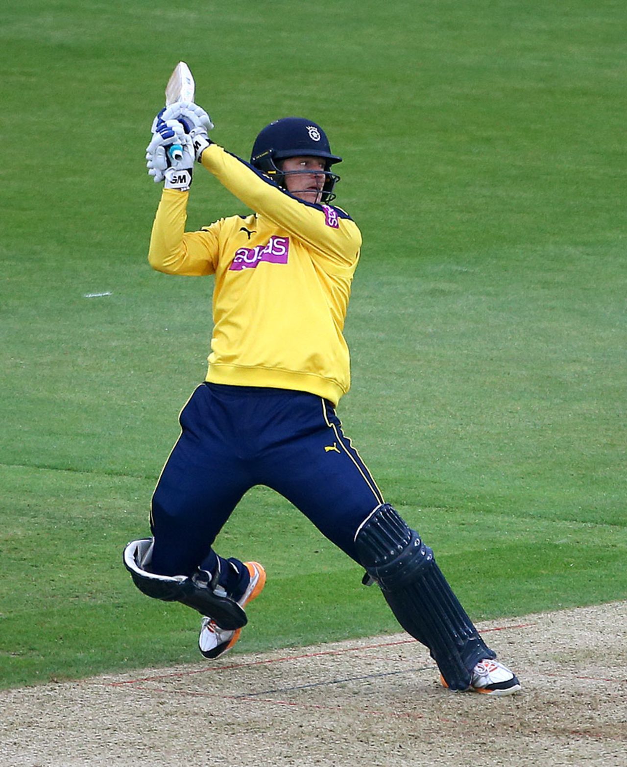 Jimmy Adams powers through the off side, Hampshire v Essex, NatWest T20 Blast, South Group, Ageas Bowl, May 15, 2015