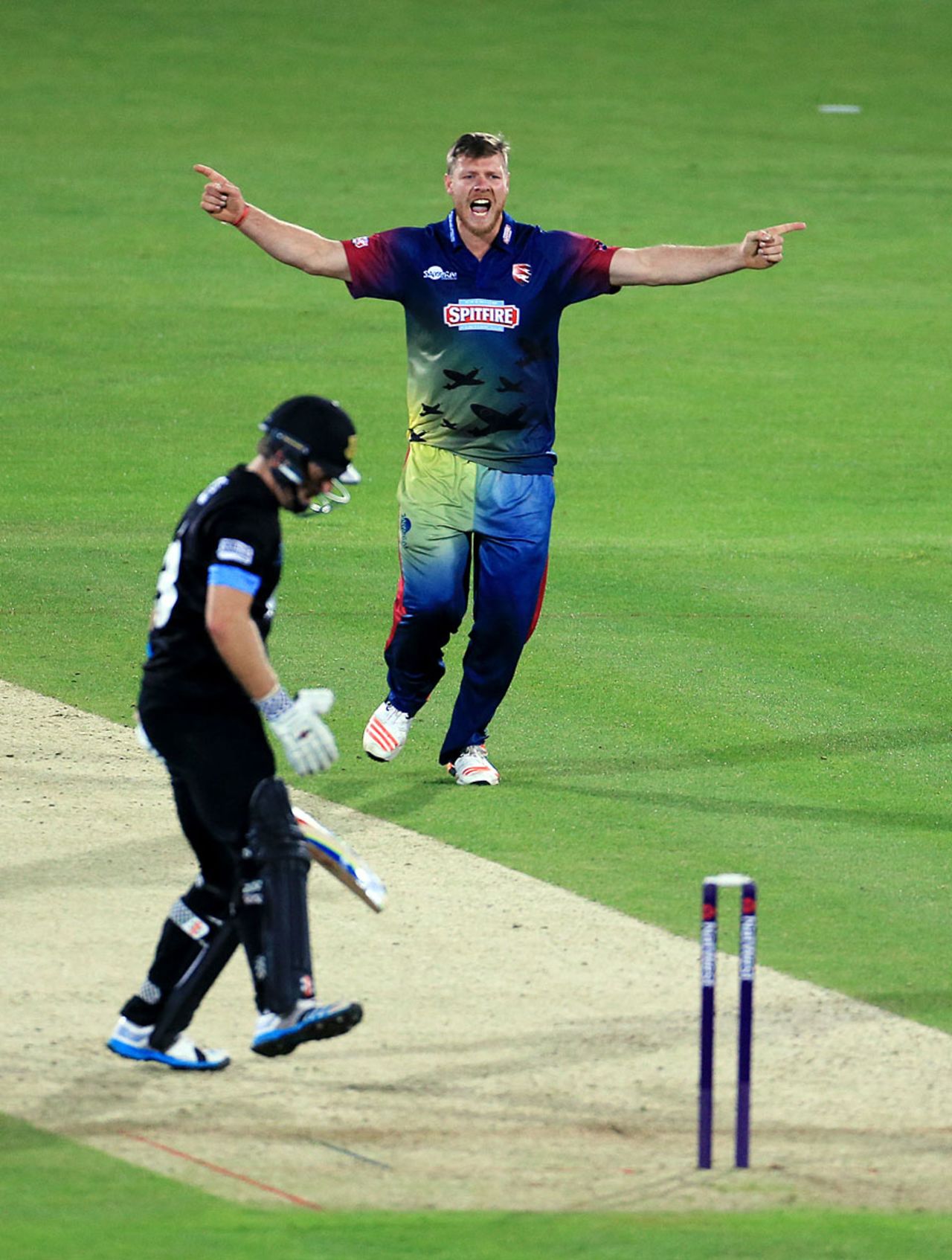 Matt Coles picked up 2 for 41, Kent v Sussex, NatWest T20 Blast, South Group, Canterbury, May 15, 2015