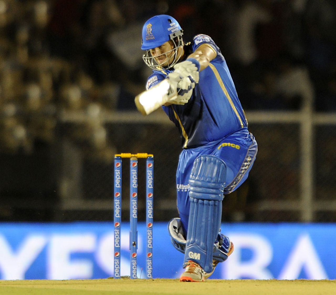 Shane Watson goes on the attack, Rajasthan Royals v Kolkata Knight Riders, IPL 2015, Mumbai, May 16, 2015