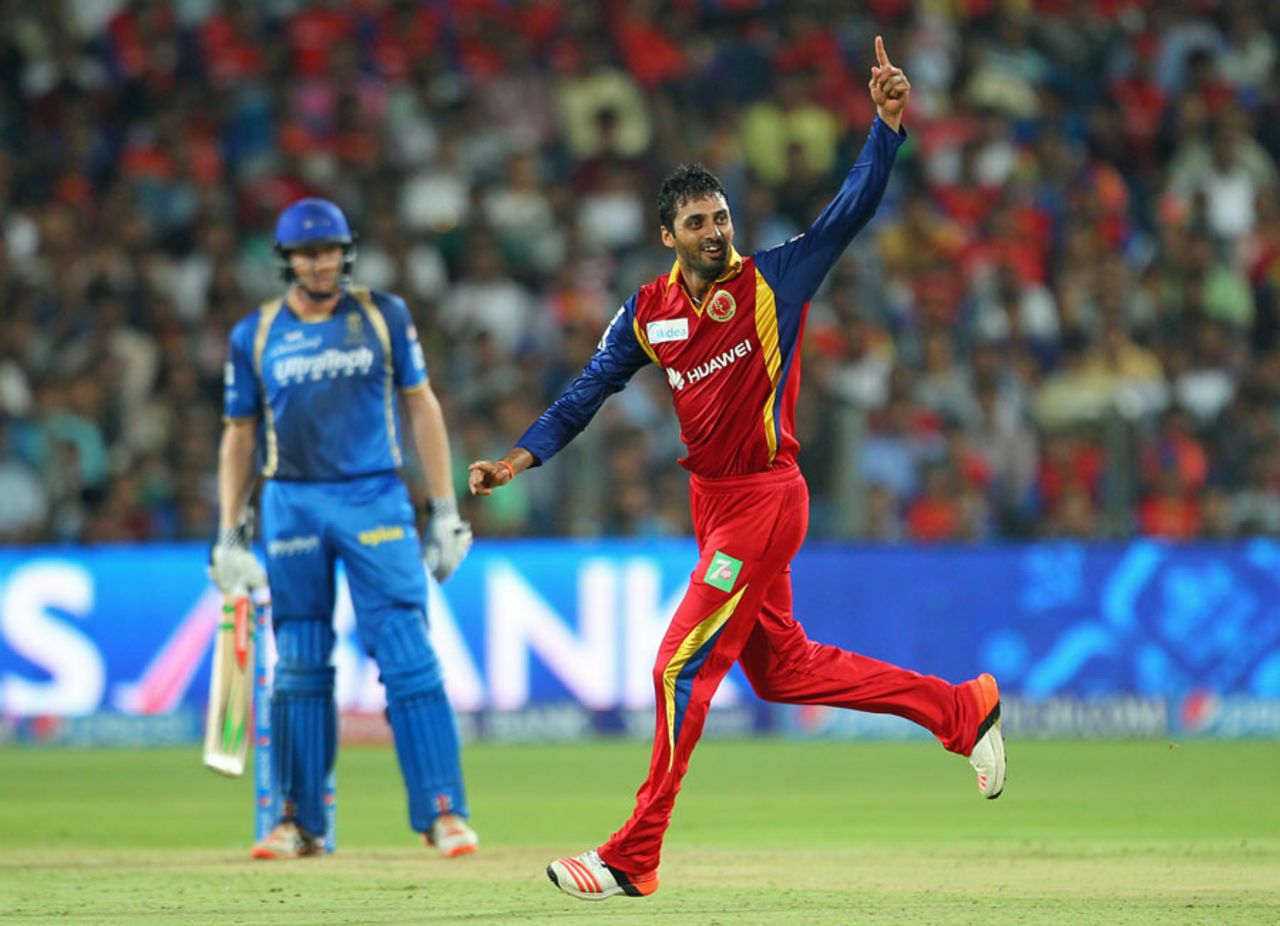 S Aravind claimed a return catch to end James Faulkner's innings, Rajasthan Royals v Royal Challengers Bangalore, IPL 2015, Eliminator, Pune, May 20, 2015