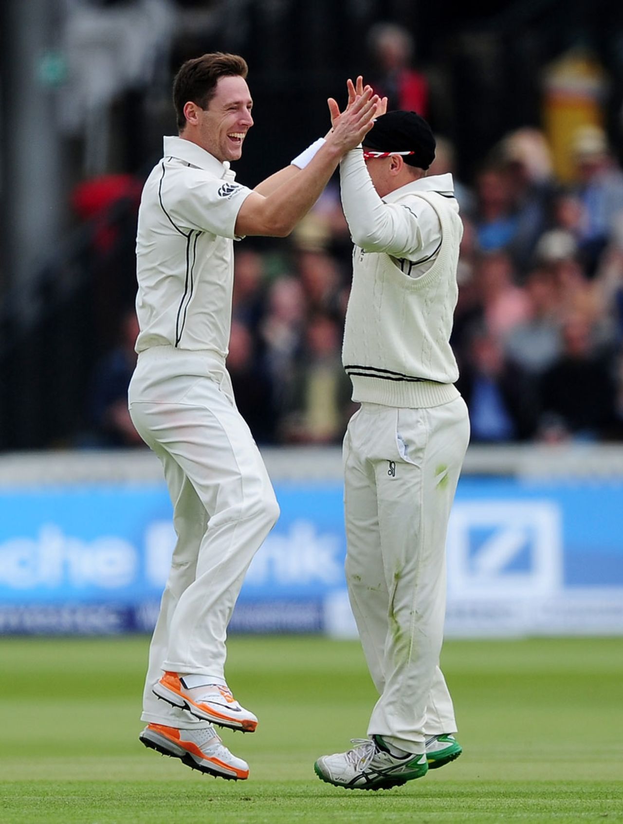 Matt Henry produced a perfect delivery to remove Ian Bell, England v New Zealand, 1st Investec Test, Lord's, 1st day, May 21, 2015