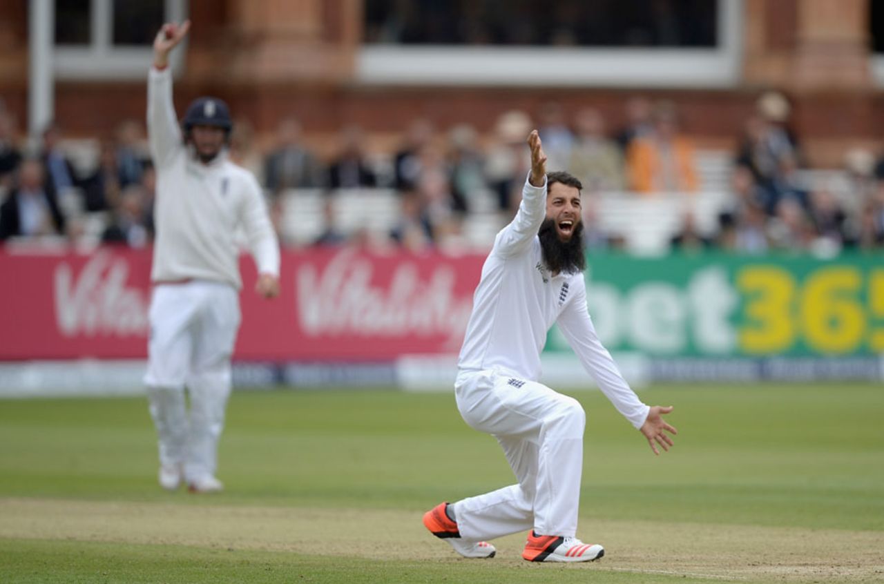 Moeen Ali picked up two wickets in three balls, England v New Zealand, 1st Investec Test, Lord's, 3rd day, May 23, 2015