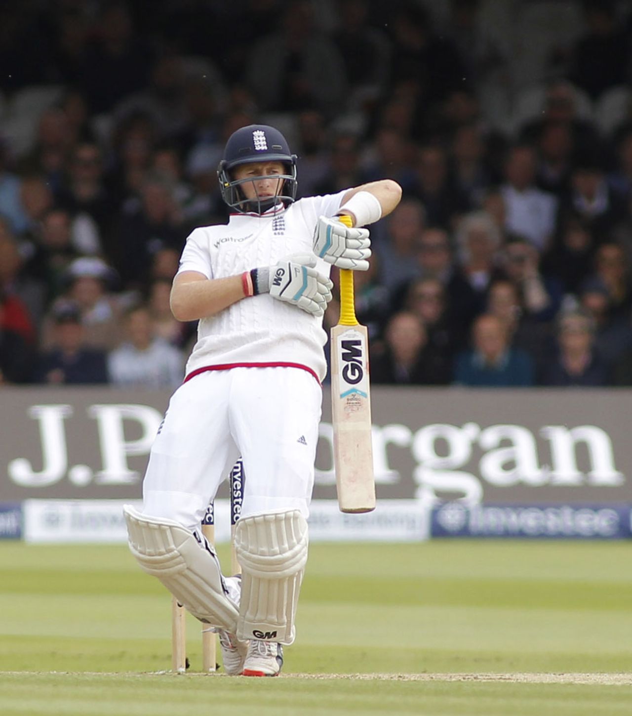 Joe Root contemplates a play-and-miss, England v New Zealand, 1st Investec Test, Lord's, 4th day, May 24, 2015