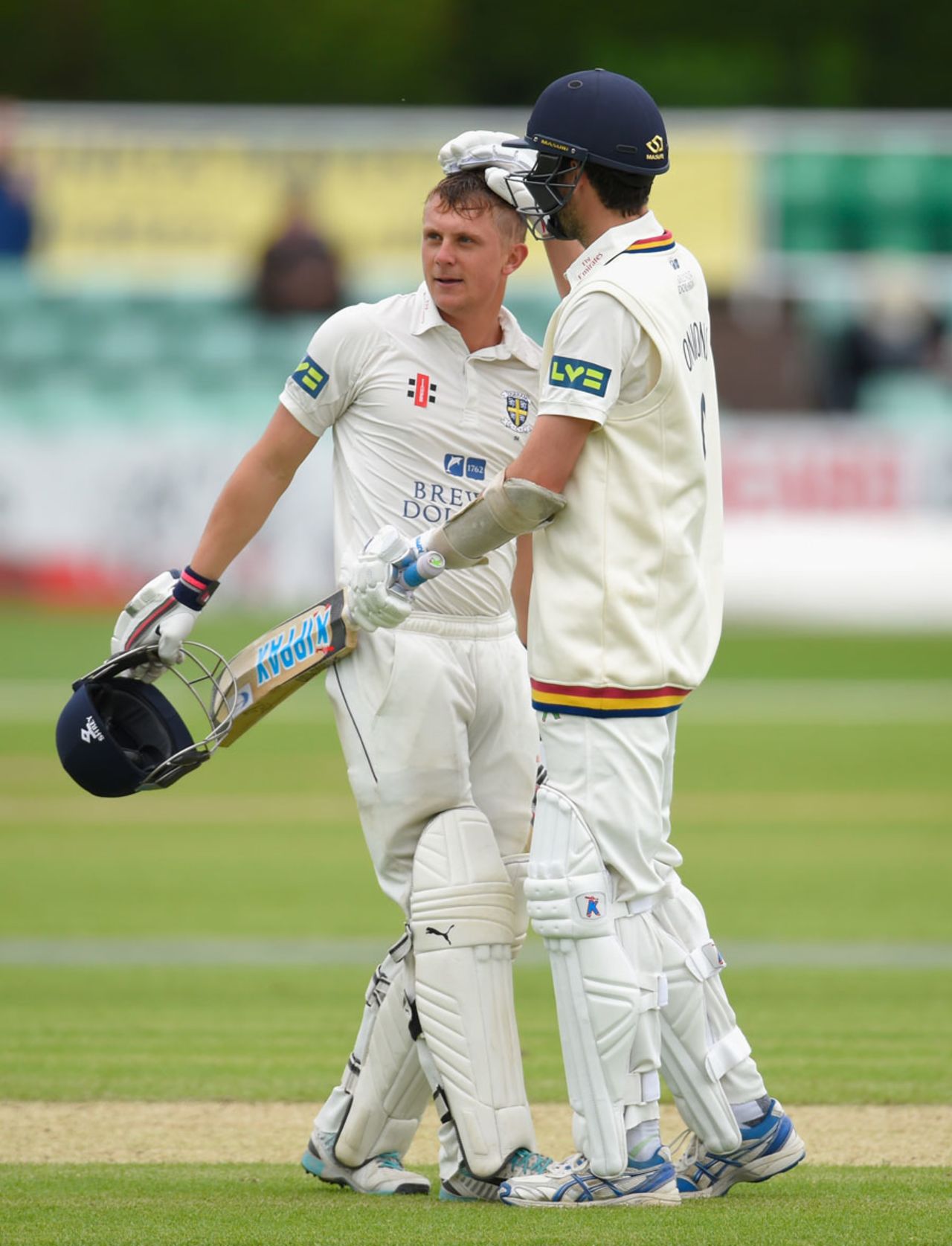 Scott Borthwick reached his hundred during a last-wicket stand of 95 with Graham Onions, Worcestershire v Durham, County Championship, Division One, New Road, 2nd day, May 25, 2015