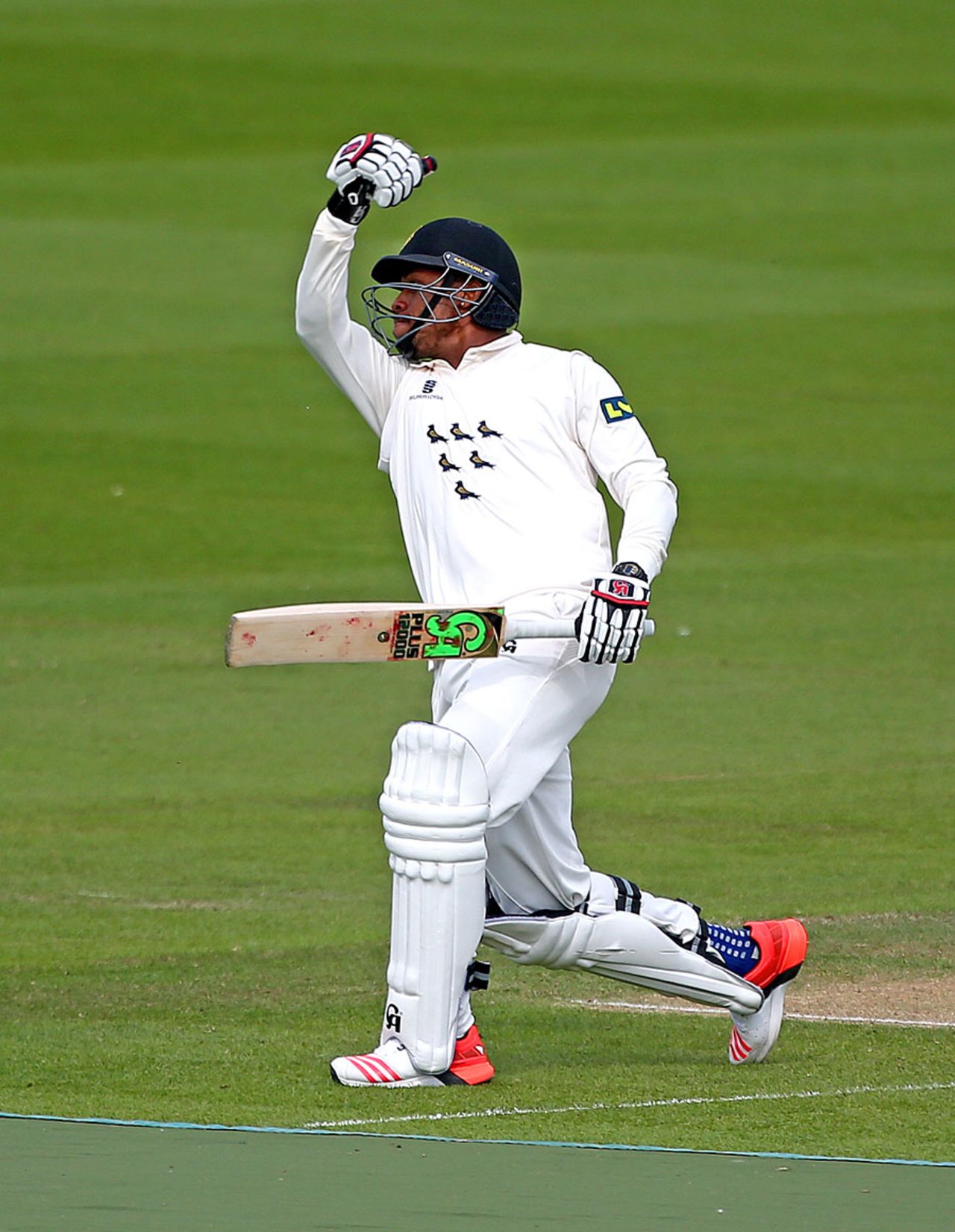 Chris Jordan secured a one-wicket win with a six, Sussex v Warwickshire, County Championship, Division One, Hove, 3rd day, May 26, 2015