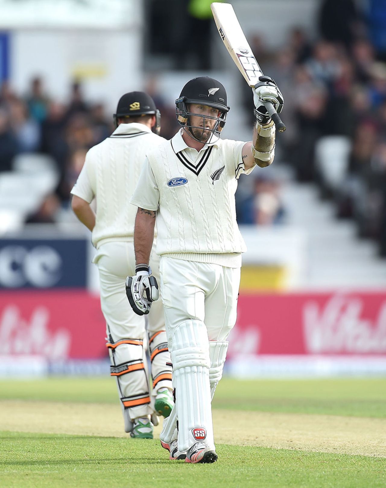 Luke Ronchi went to fifty in just 37 balls, England v New Zealand, 2nd Investec Test, Headingley, 1st day, May 29, 2015