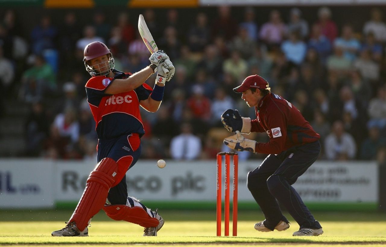 Cameron White swings through the leg side, Northamptonshire v Somerset, Twenty20 Cup, Midlands Division, Northampton, July 6, 2007