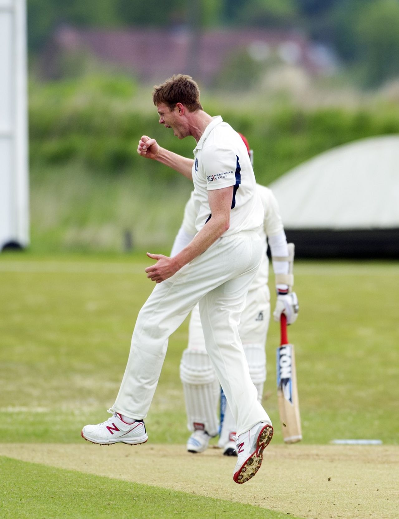 Alasdair Evans exults after picking up a wicket, Scotland v Afghanistan, ICC Intercontinental Cup, 3rd day, Stirling, June 4, 2015