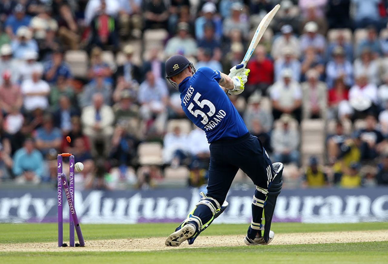 Ben Stokes loses his leg stump, England v New Zealand, 3rd ODI, Ageas Bowl, June 14, 2015