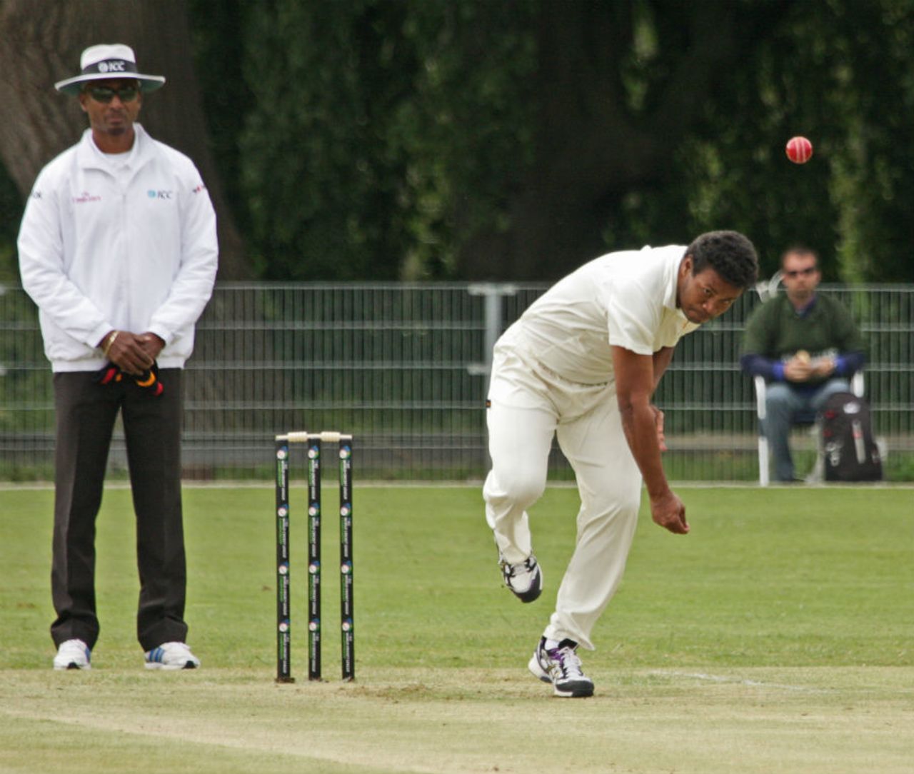 Loa Nou picked up 5 for 49 in the first innings, Netherlands v Papua New Guinea, Intercontinental Cup, Amstelveen, 1st day, June 16, 2015