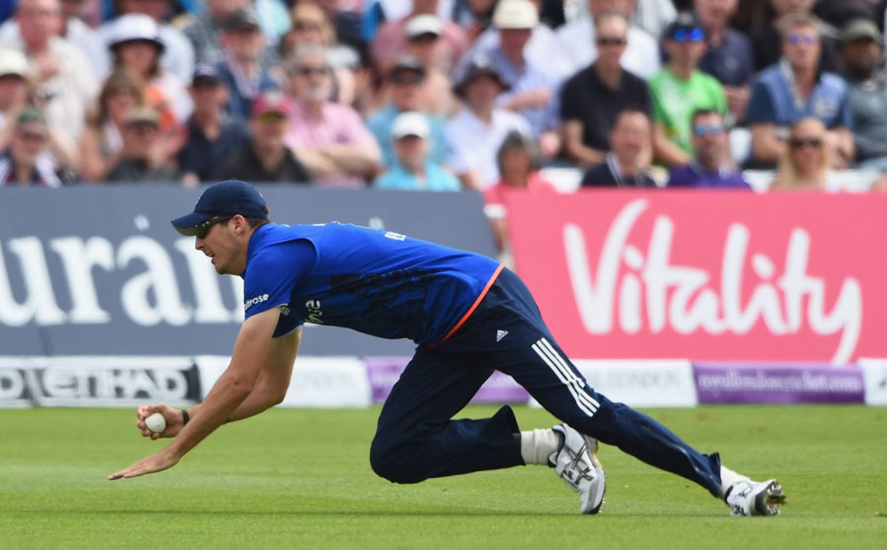 Steven Finn took an excellent catch to remove Martin Guptill, England v New Zealand, 4th ODI, Trent Bridge, June 17, 2015