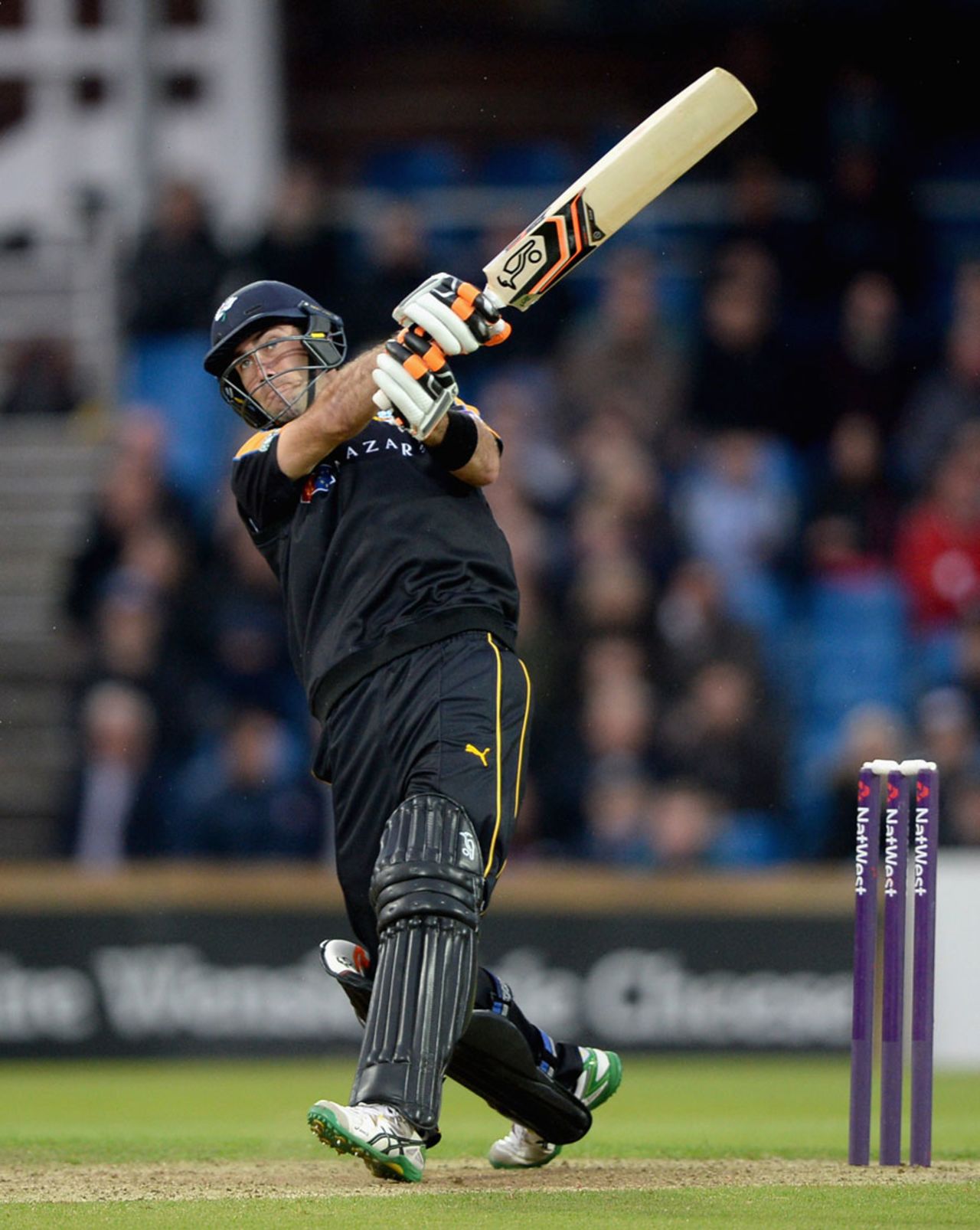 Glenn Maxwell smashed eight fours and five sixes, Yorkshire v Nottinghamshire, NatWest T20 Blast, North Group, Headingley, June 19, 2015
