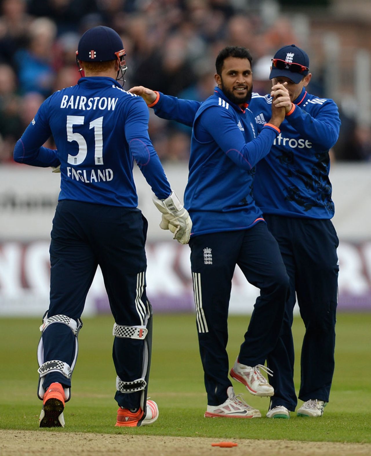Adil Rashid bowled tidily to take 2 for 45, England v New Zealand, 5th ODI, Chester-le-Street, June 20, 2015