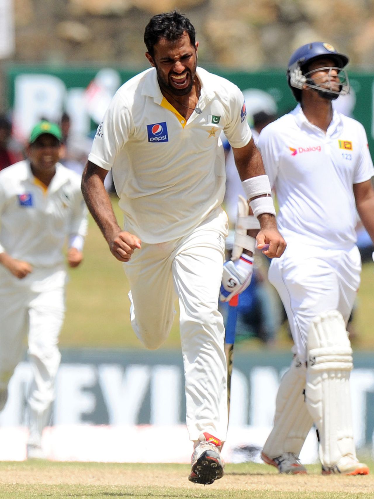 Wahab Riaz exults after dismissing Lahiru Thirimanne, Sri Lanka v Pakistan, 1st Test, Galle, 5th day, June 21, 2015