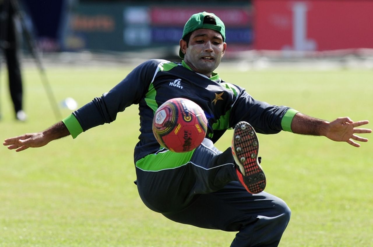 Asad Shafiq enjoys a spot of football at Pakistan's practice session, Colombo, June 24, 2015