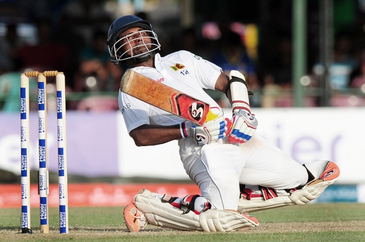 Kaushal Silva sways out of a bouncer, Sri Lanka v Pakistan, 2nd Test, Colombo, 1st day, June 25, 2015