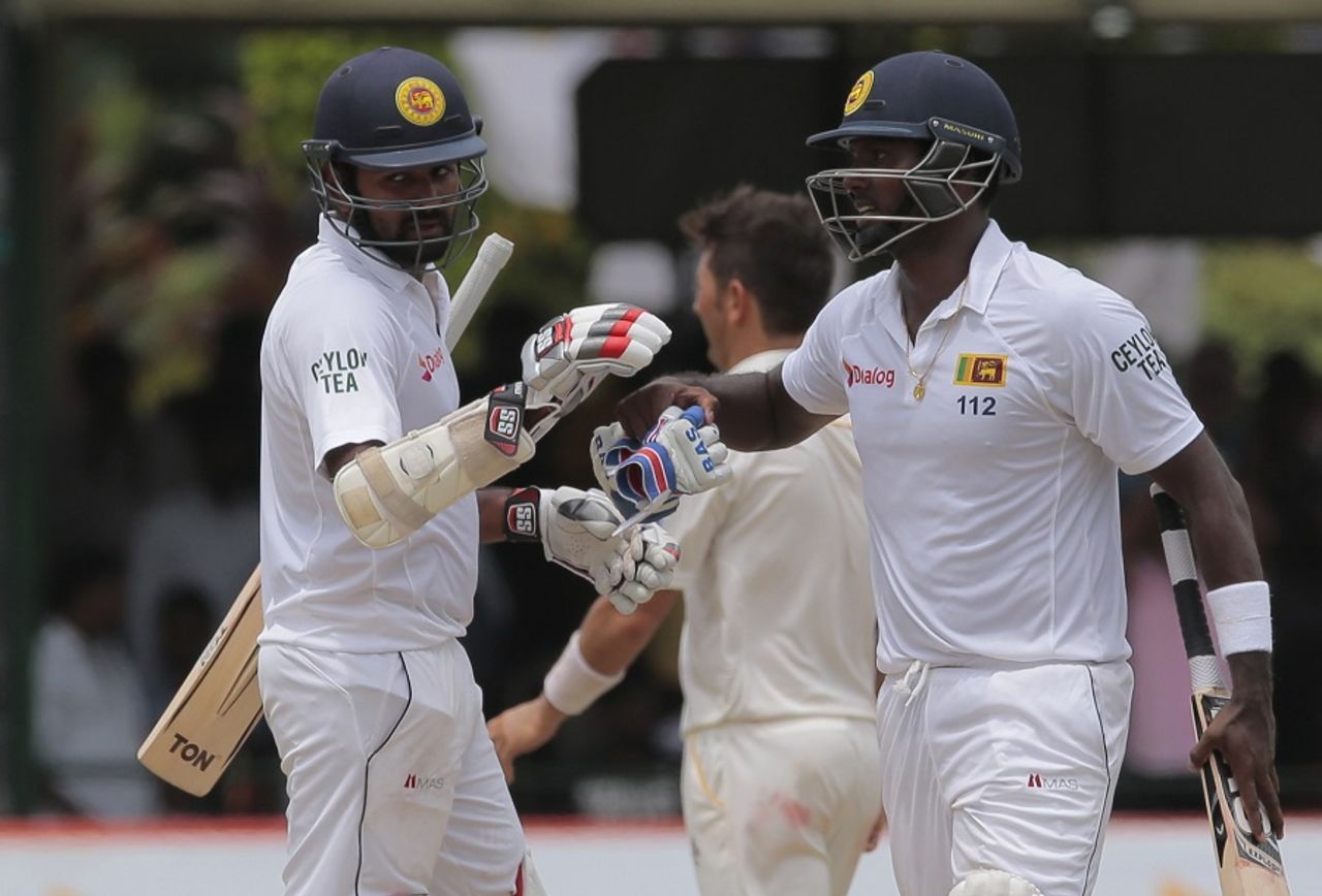 Angelo Mathews congratulates Lahiru Thirimanne, Sri Lanka v Pakistan, 2nd Test, Colombo, 5th day, June 29, 2015