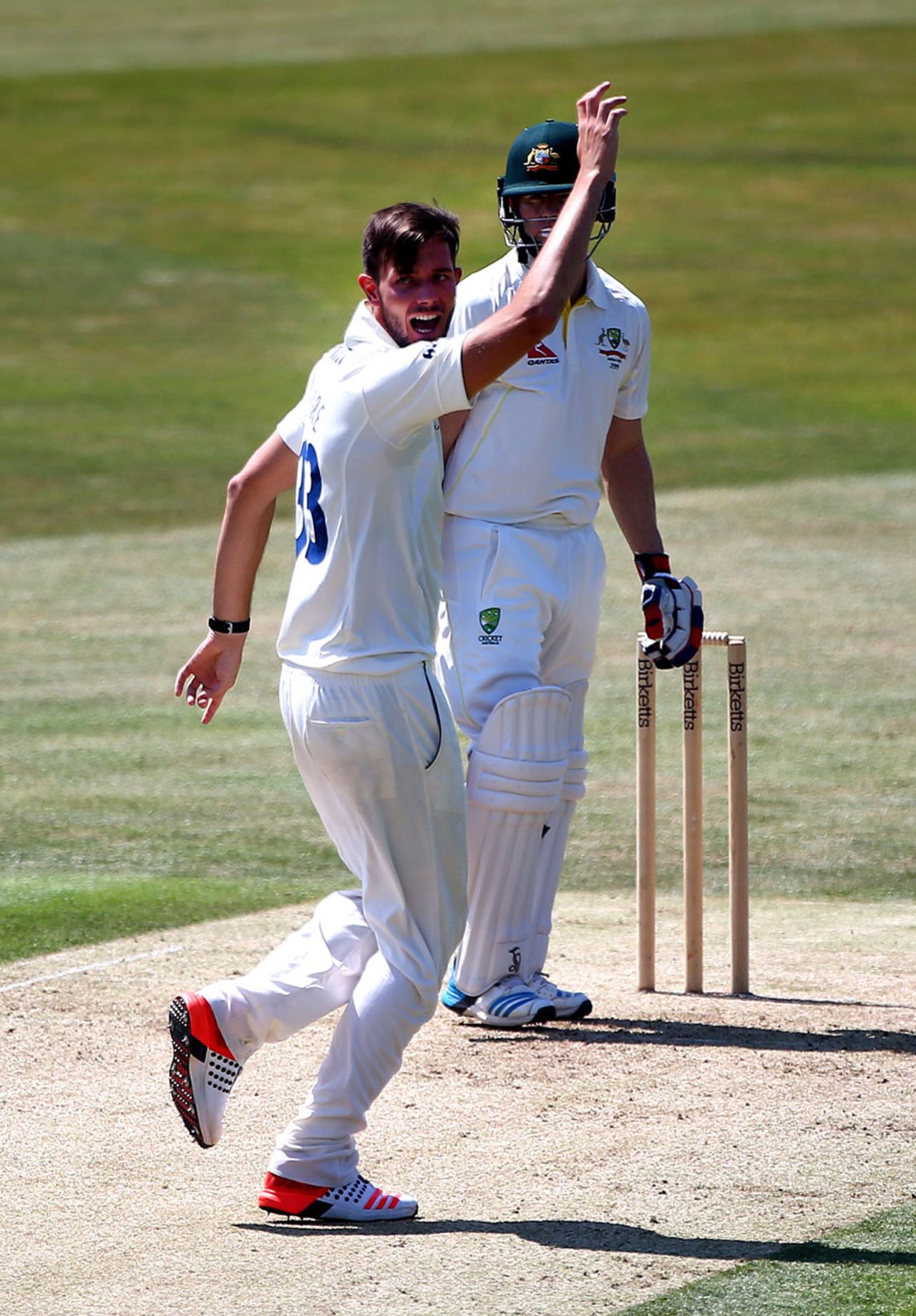 Thomas Moore picked up two wickets in two balls, Essex v Australians, Tour match, Chelmsford, 1st day, July 1, 2015