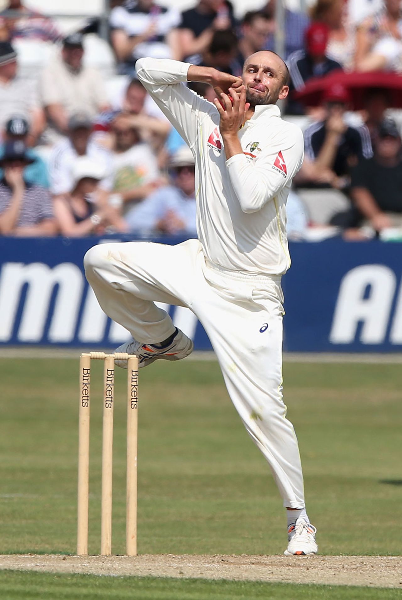 Nathan Lyon proved expensive, Essex v Australians, Tour match, Chelmsford, 2nd day, July 2, 2015