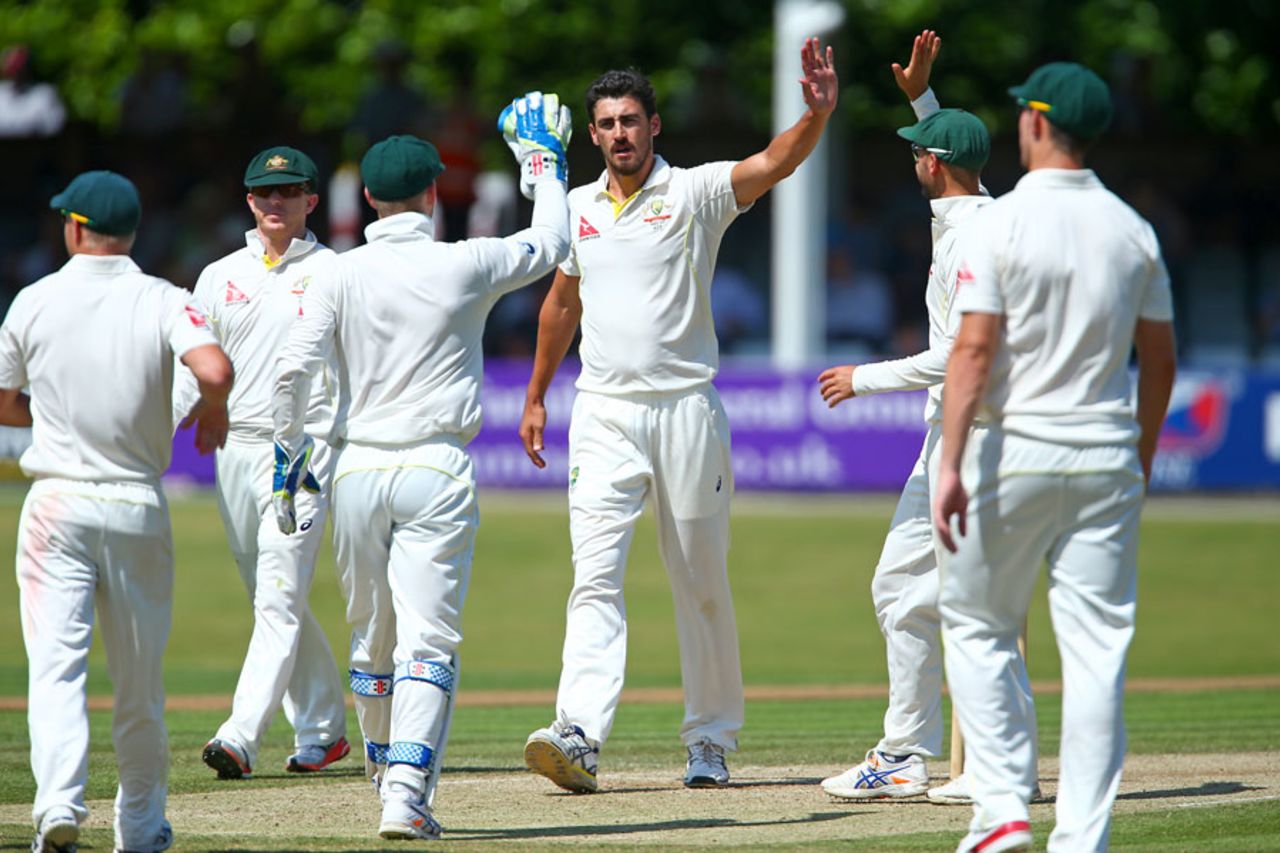 Mitchell Starc picked up 3 for 26, Essex v Australians, Tour match, 4th day, Chelmsford, July 4, 2015