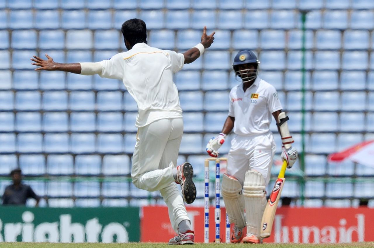 Ehsan Adil celebrates after dismissing Kaushal Silva, Sri Lanka v Pakistan, 3rd Test, Pallekele, 3rd day, July 5, 2015