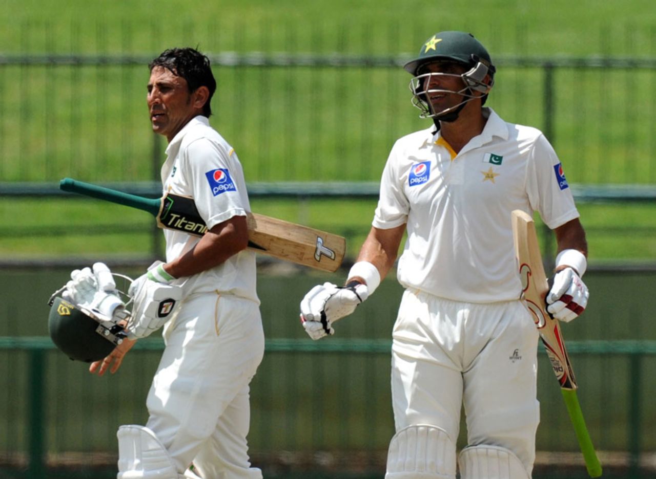 Younis Khan and Misbah-ul-Haq added an unbroken 127 for the fourth wicket, Sri Lanka v Pakistan, 3rd Test, Pallekele, 5th day, July 7, 2015