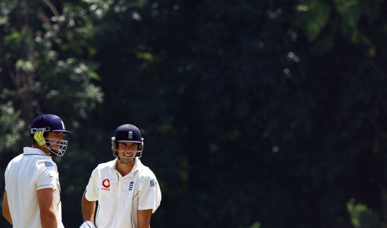 Kevin Pietersen and Alastair Cook chat, Cricket Board President's XI v England XI, Nondescripts Cricket Club, Colombo, November 27, 2007