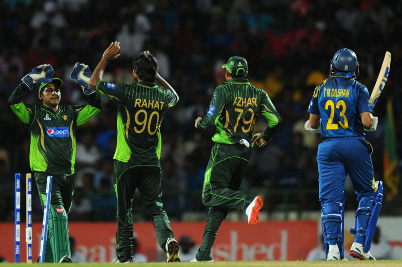 Tillakaratne Dilshan was bowled for 47, Sri Lanka v Pakistan, 2nd ODI, Pallekele, July 15, 2015