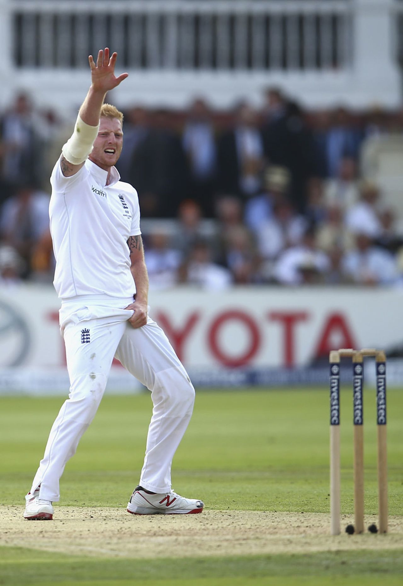 Ben Stokes gets to grip with an appeal, England v Australia, 2nd Investec Ashes Test, Lord's, 1st day, July 16, 2015