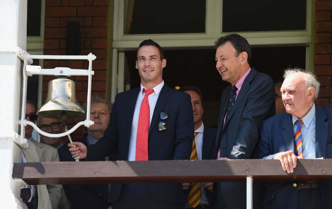 Simon Jones rings the five-minute bell ahead of the start of play on the third day, England v Australia, 2nd Investec Ashes Test, Lord's, 3rd day, July 18, 2015