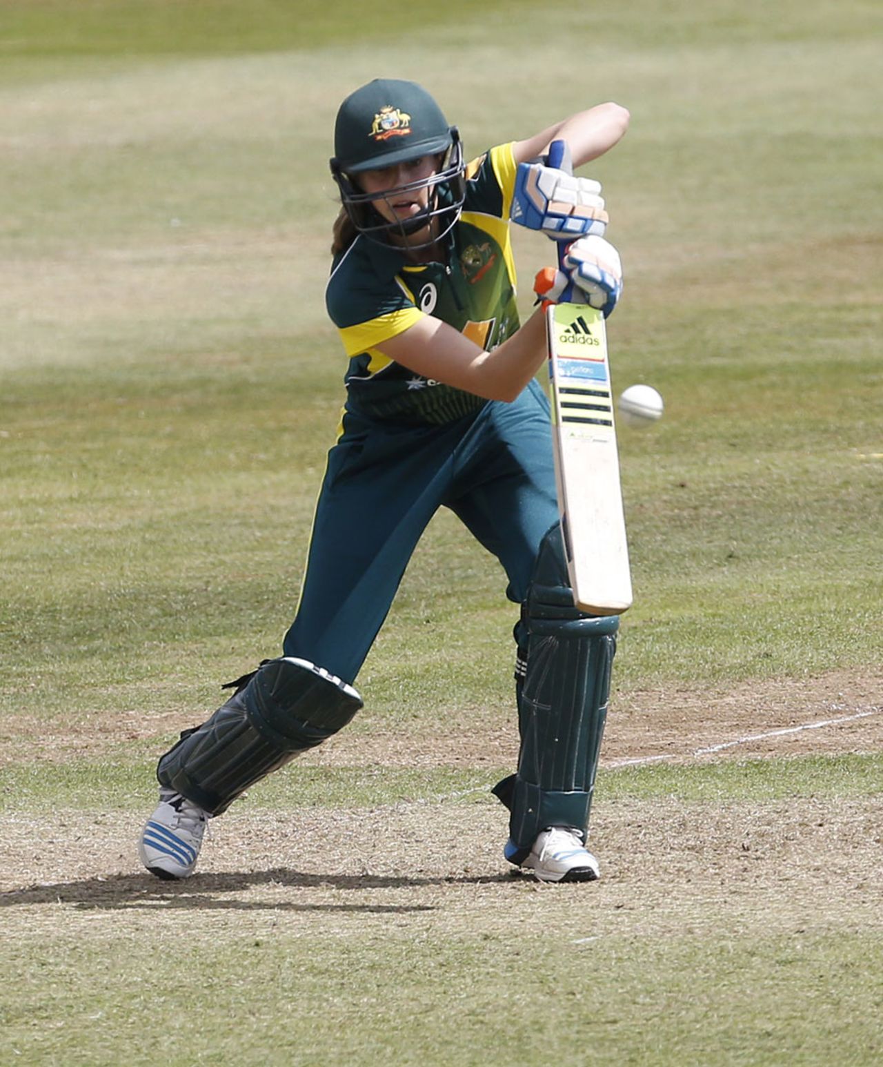 Ellyse Perry plays through the off side, England Women v Australia Women, 1st ODI, Taunton, July 21, 2015