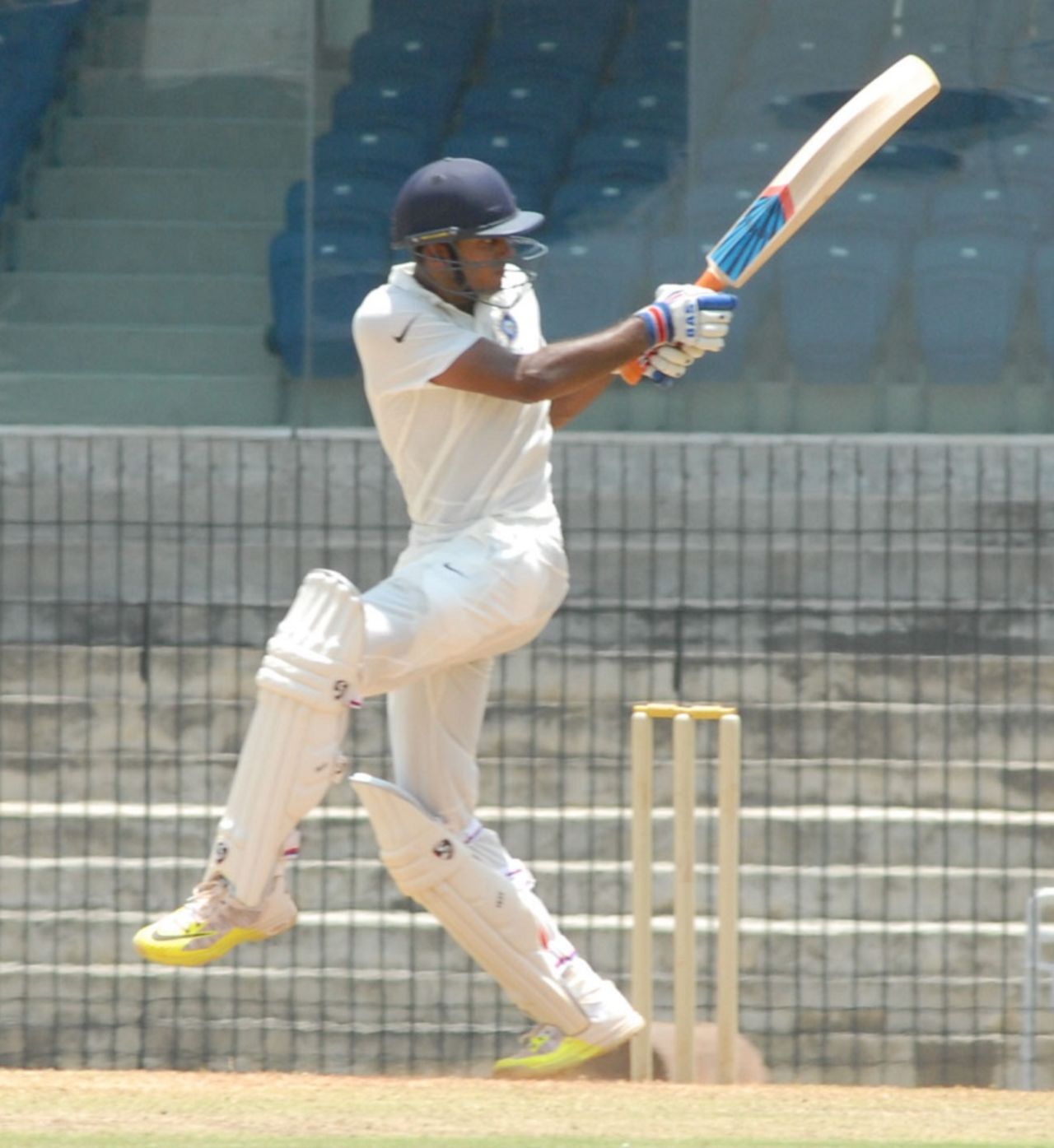 Vijay Shankar remained unbeaten on 51, India A v Australia A, 1st unofficial Test, Chennai, 2nd day