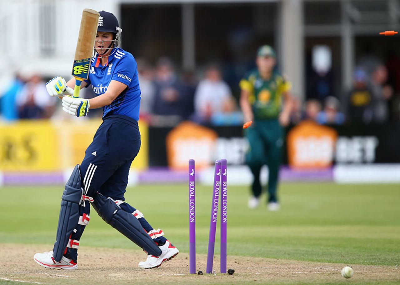 Charlotte Edwards' dismissal for 58 was a key moment in the match, England Women v Australia Women, 2nd ODI, Bristol, July 23, 2015