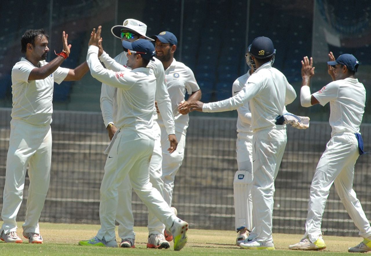Amit Mishra is congratulated by his team-mates after he dismissed Peter Handscomb, India A v Australia A, 1st unofficial Test, Chennai, 3rd day, July 24, 2015