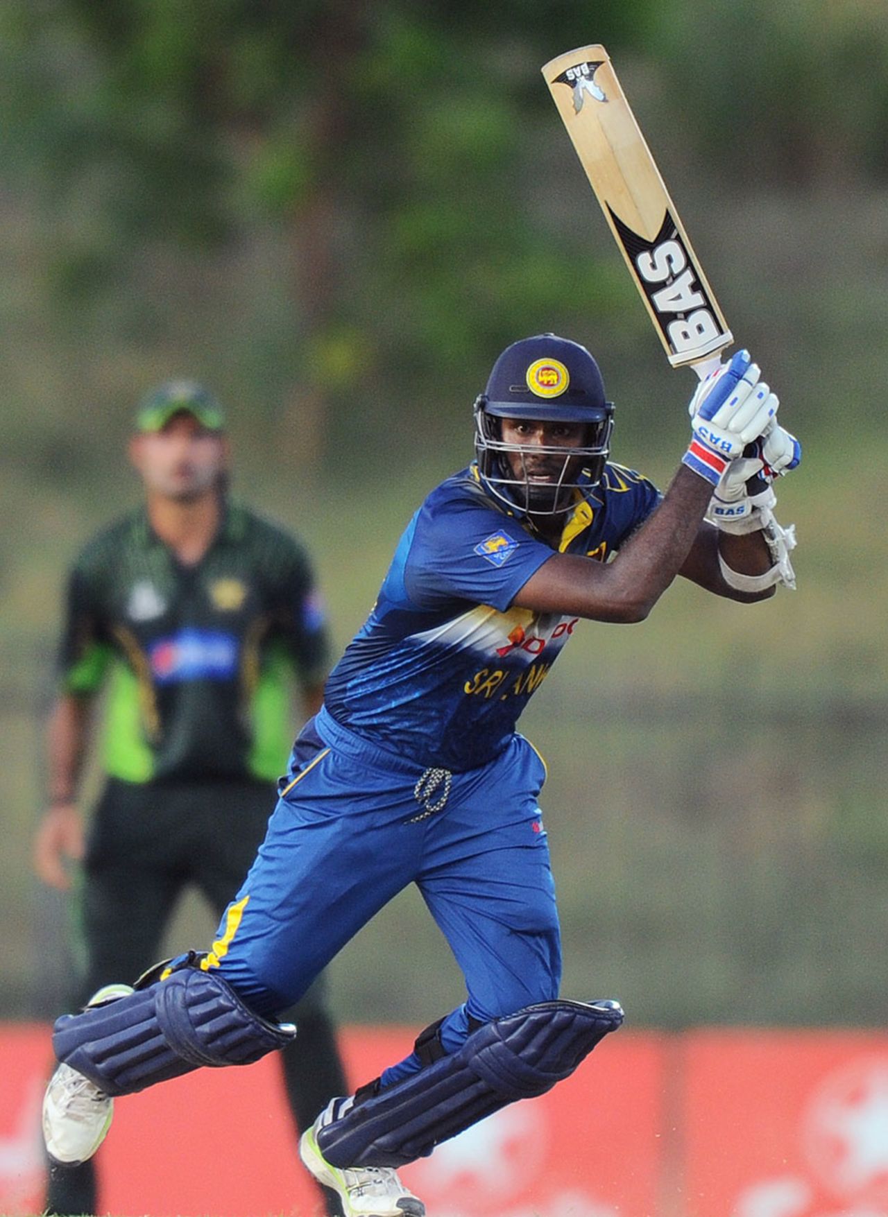 Angelo Mathews blitzed a 40-ball 70, Sri Lanka v Pakistan, 5th ODI, Hambantota, July 26, 2015
