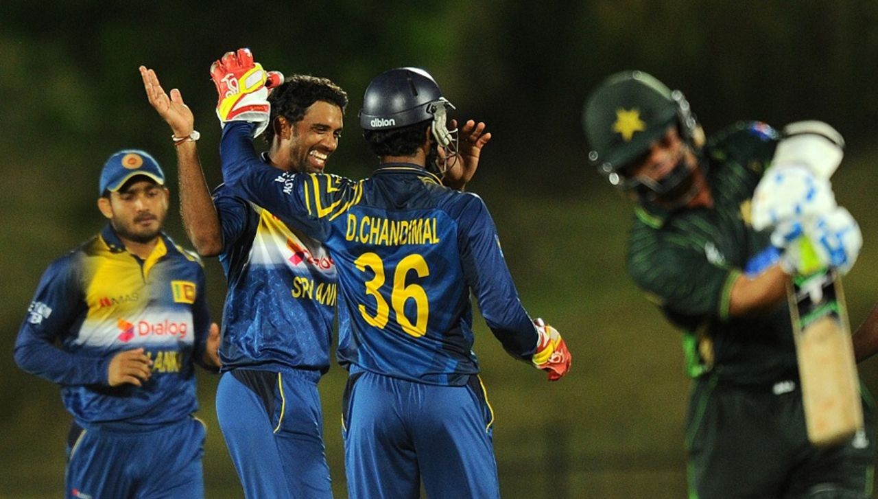 Sachithra Senanayake picked up three wickets, Sri Lanka v Pakistan, 5th ODI, Hambantota, July 26, 2015