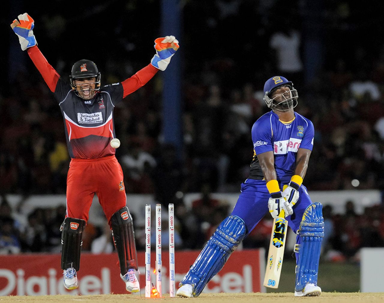 Dwayne Smith was bowled by Sulieman Benn for 49, Trinidad & Tobago Red Steel v Barbados Tridents, CPL 2015, final, Port-of-Spain, July 26, 2015