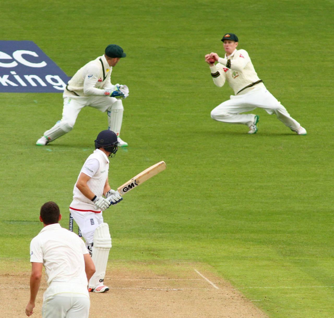 Adam Voges clung on eventually, England v Australia, 3rd Test, Edgbaston, 1st day, July 29, 2015