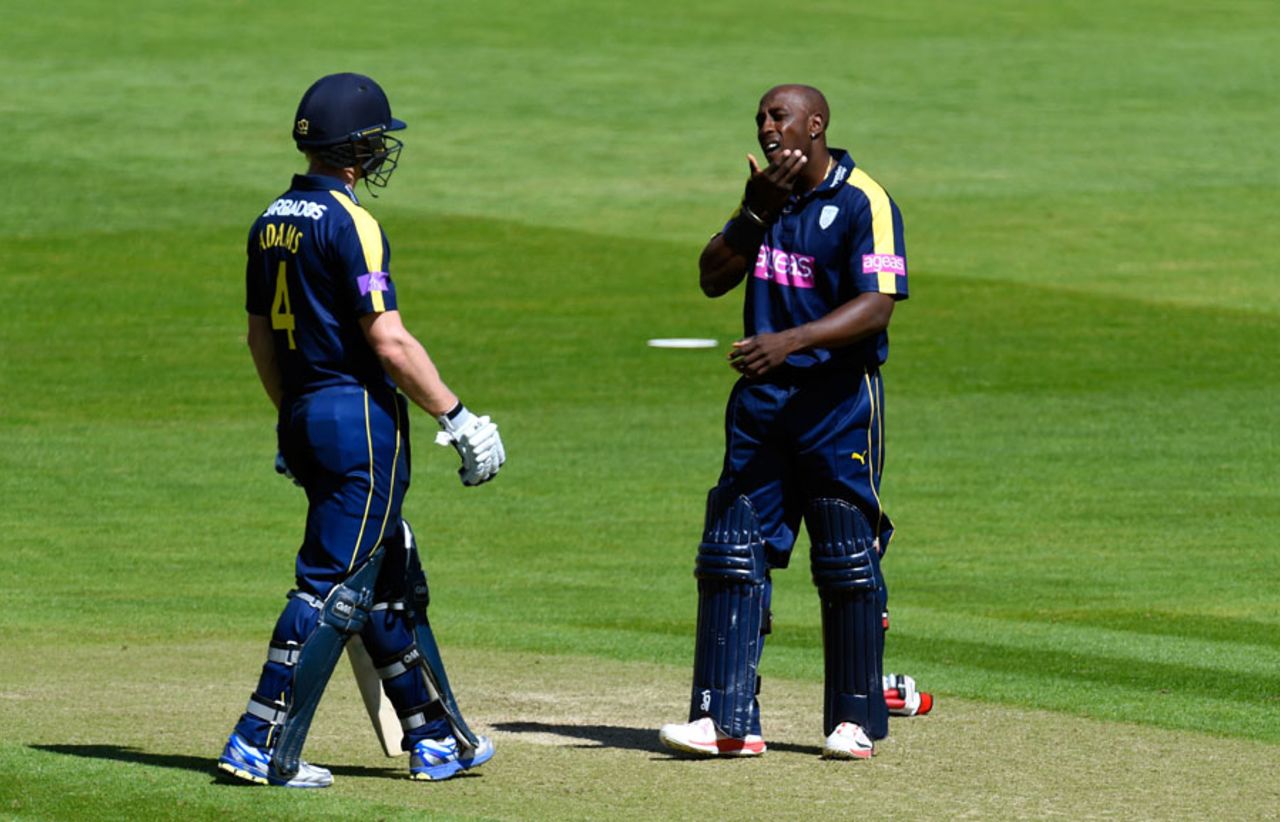 Michael Carberry took a blow on the jaw, Glamorgan v Hampshire, Royal London Cup, Group B, Cardiff, August 2, 2015