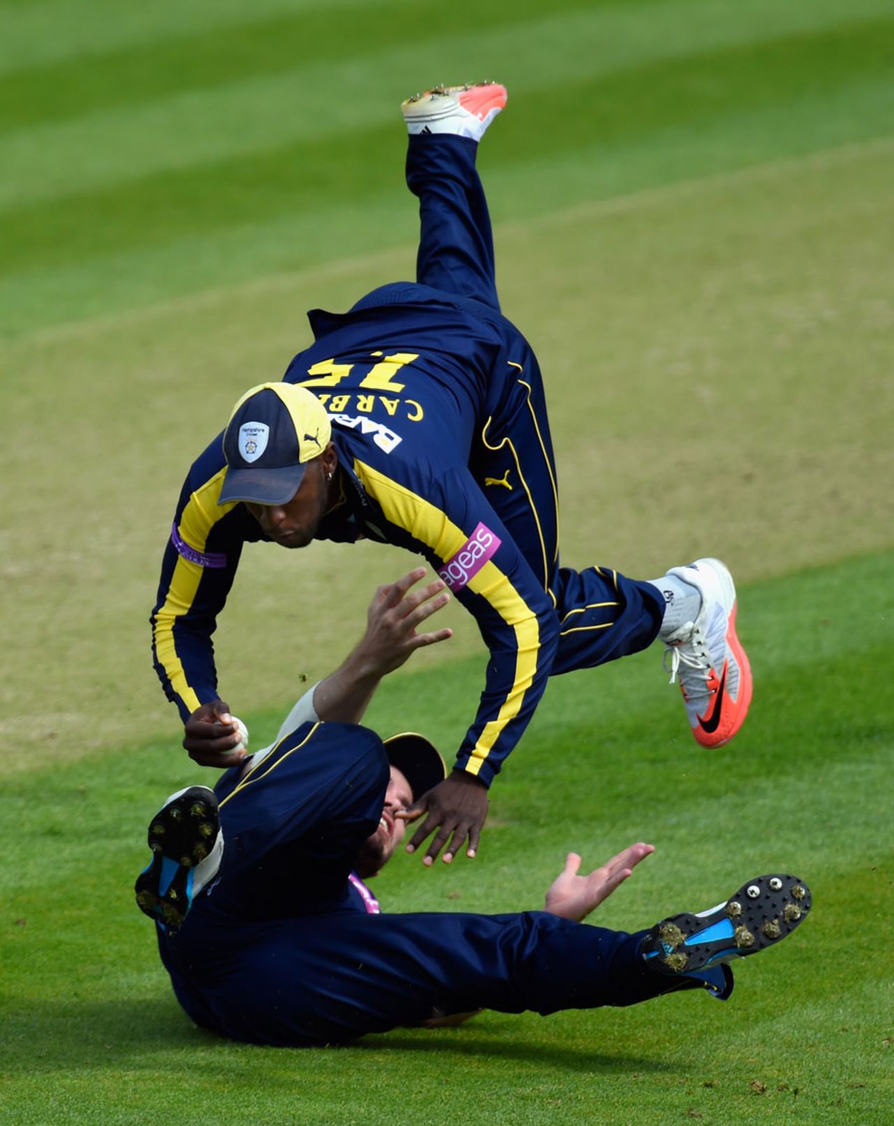 Michael Carberry held on to a catch despite colliding with Joe Gatting, Glamorgan v Hampshire, Royal London Cup, Group B, Cardiff, August 2, 2015