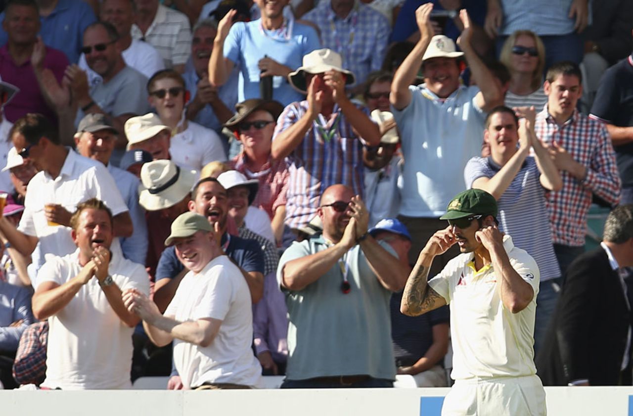 Mitchell Johnson tries to pretend he can't hear the crowd, England v Australia, 4th Investec Test, Trent Bridge, 1st day, August 6, 2015