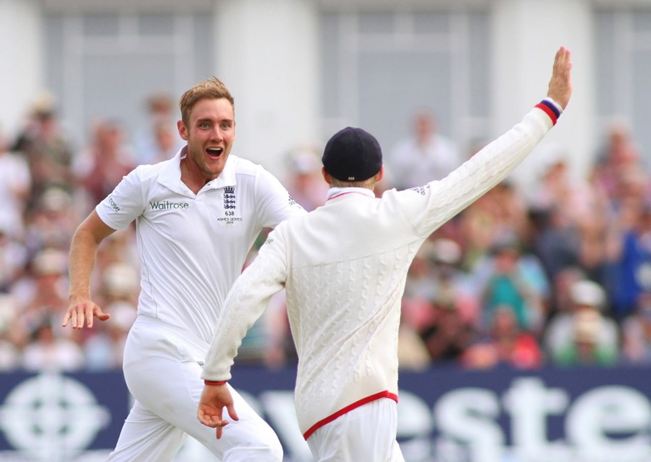 Stuart Broad went past Fred Trueman in the Test wickets chart, England v Australia, 4th Investec Test, Trent Bridge, 2nd day, August 7, 2015