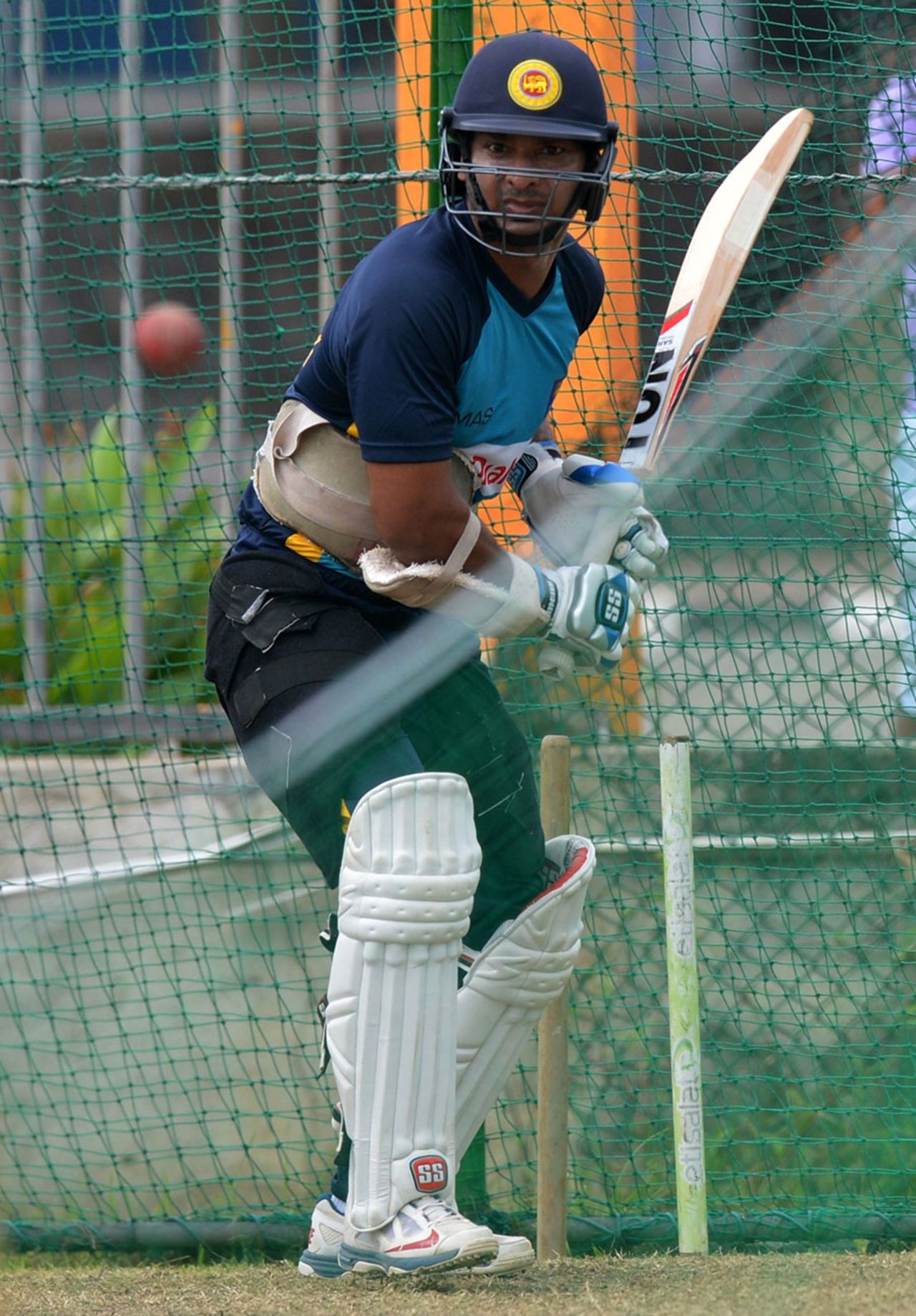 Kumar Sangakkara gets some batting practice, Galle, August 10, 2015