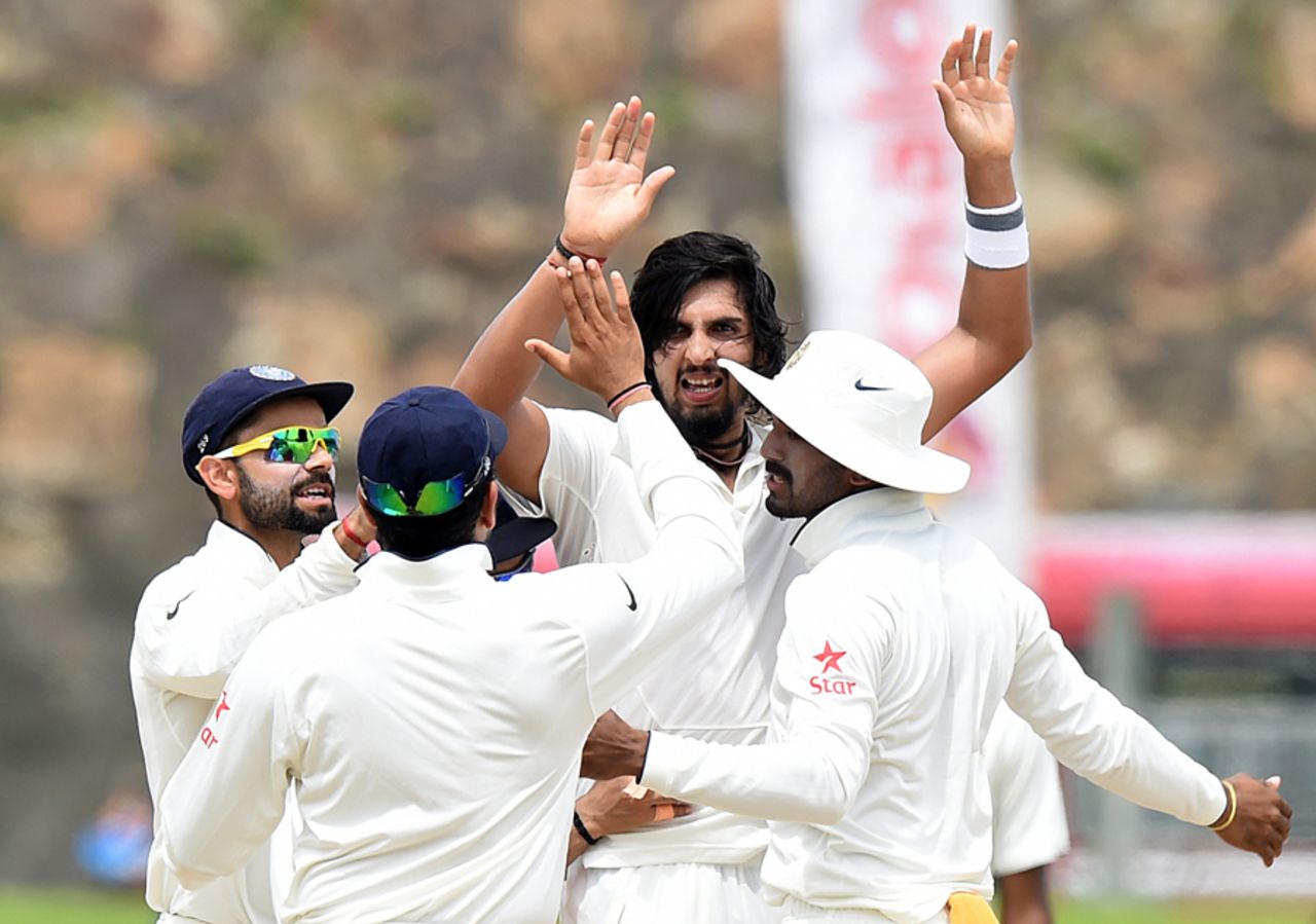 Ishant Sharma celebrates after taking out Dimuth Karunaratne cheaply, Sri Lanka v India, 1st Test, Galle, 1st day, August 12, 2015